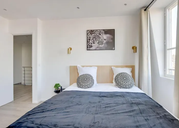 157 Sacha - Superbe Duplex A Párizs